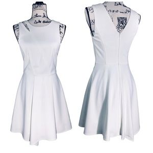 Adelyn Rae - Sleeveless Skater Midi Dress - S